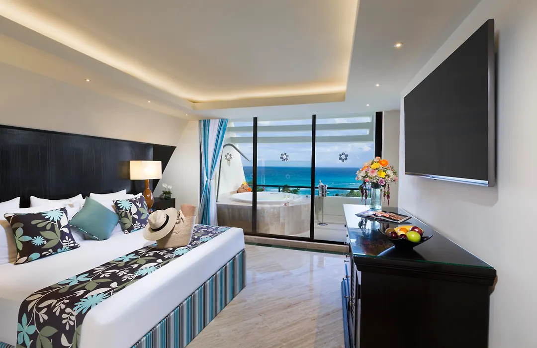 The Pyramid Cancun By Oasis-1